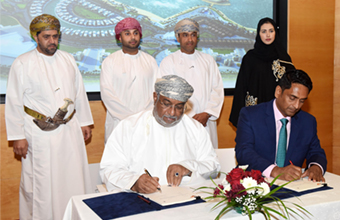 Signing usufruct and development agreement for an integrated tourist complex in Duqm